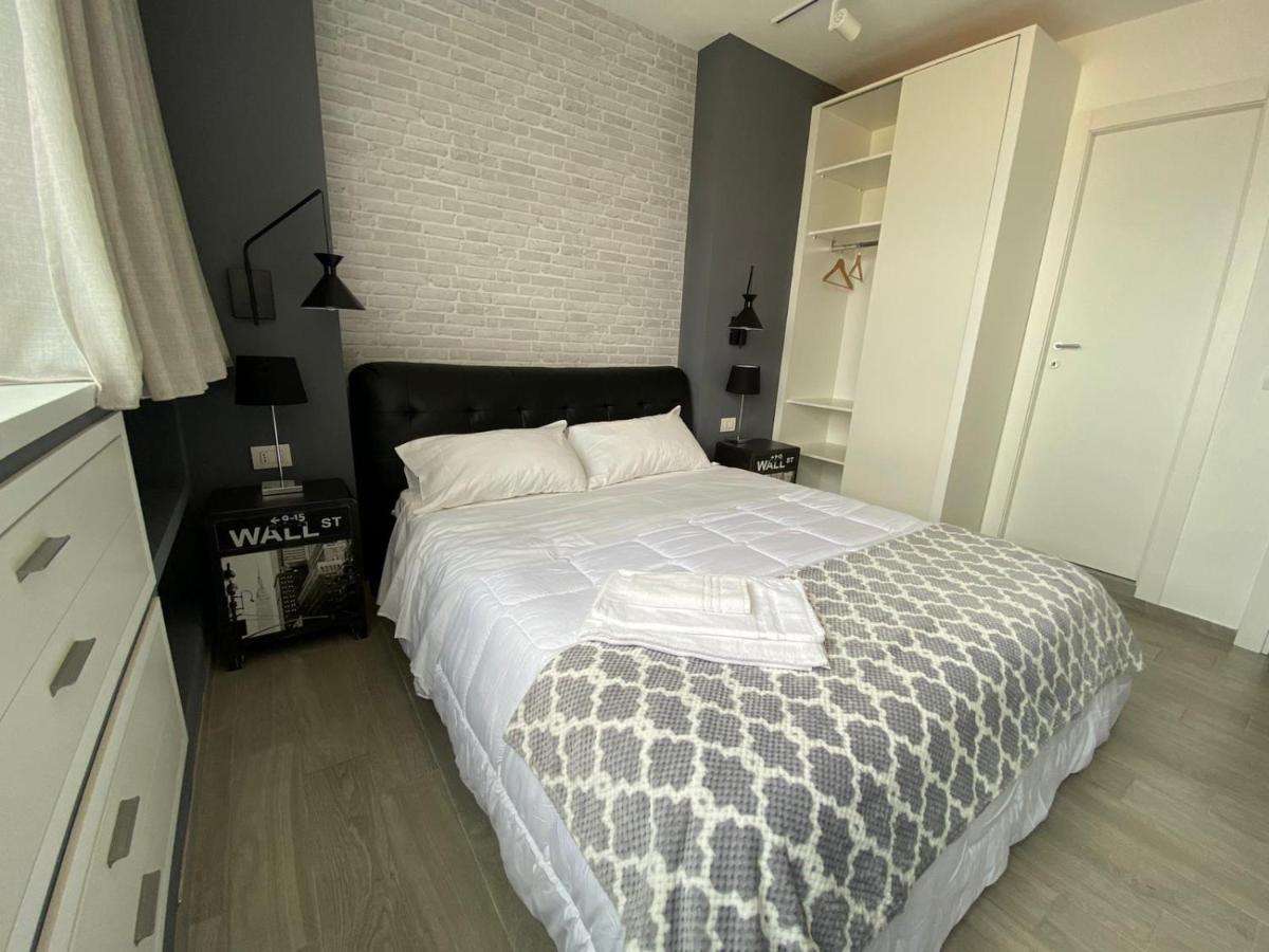 2B Fifteen Floor Suite Napoli Экстерьер фото