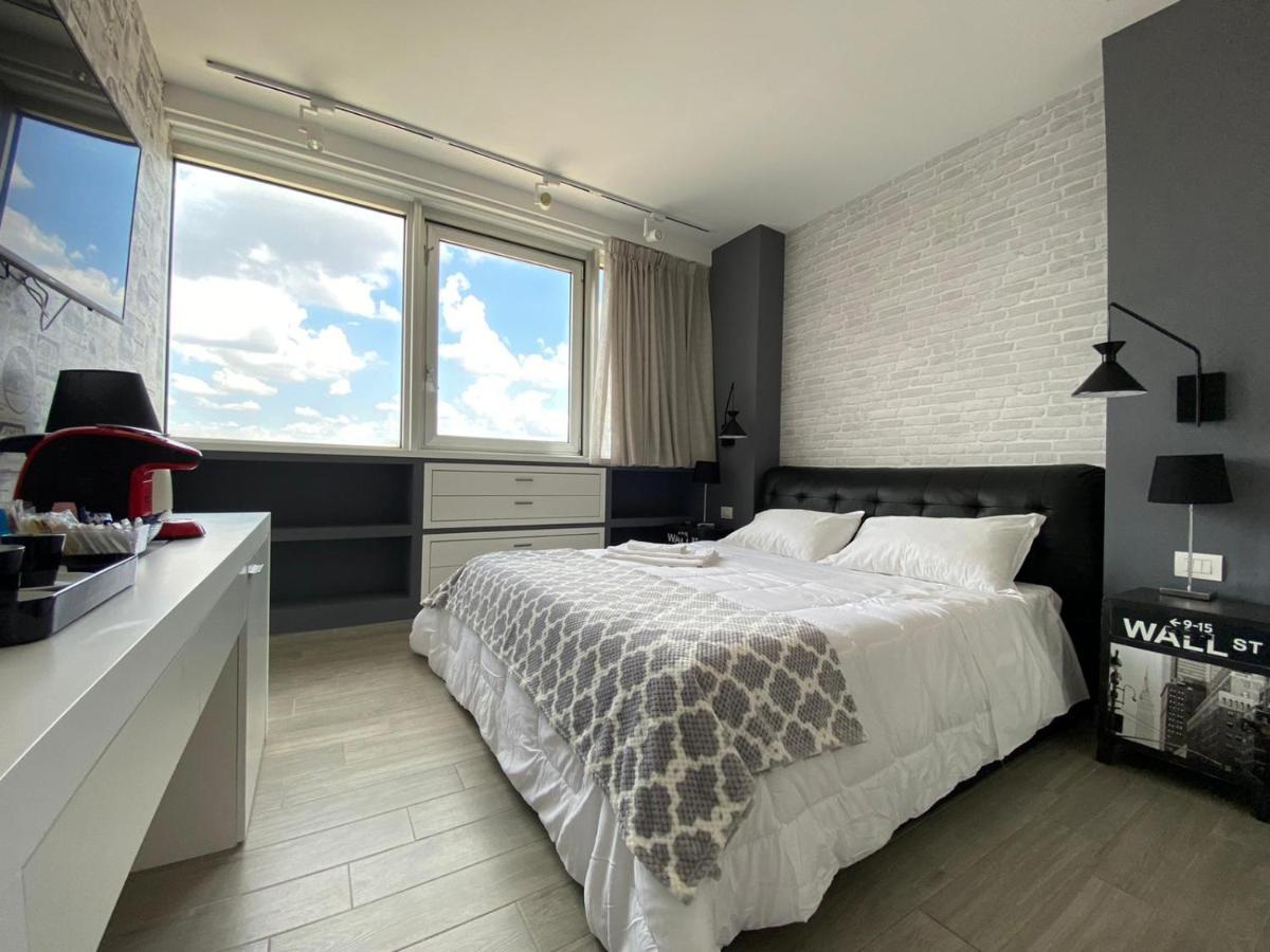 2B Fifteen Floor Suite Napoli Экстерьер фото
